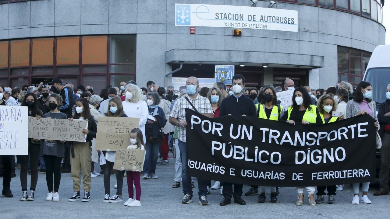 Concellos de Ferrolterra y Eume recogen firmas para exigir mejoras del ...