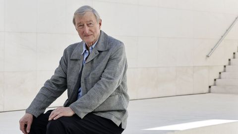 Barnes (Leicester, 1946), retratado hace un mes en Barcelona, donde present� su �ltimo libro, �Despedidas�.