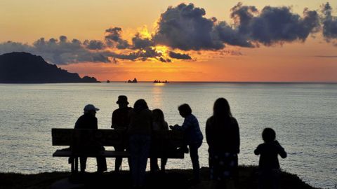 Atardecer desde los acantilados de Loiba, en Ortigueira.