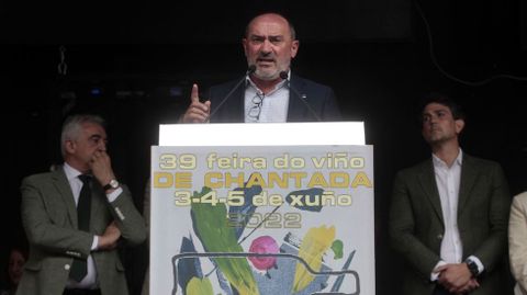 El pregonero de este año era Anxo Angueira, presidente de la Fundación Rosalía