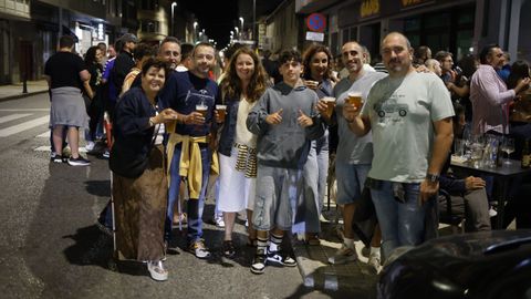 Cantos de taberna en Guitiriz en el primer d�a del Festival de Pardi�as 2026