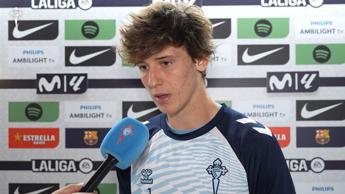 El jugador del Celta Fer L�pez, tras el partido ante el Barcelona.