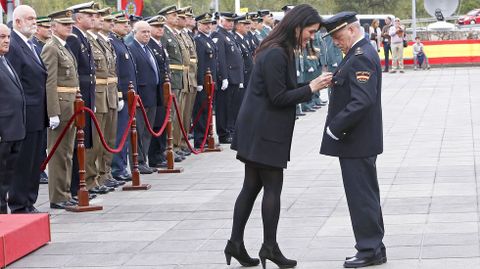 Fiesta de la Guardia Civil. Imposici�n de medallas