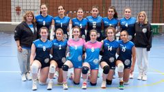 Imaxe da expedici�n do XAV Cambados que compet�u os dous �ltimos d�as na fase de ascenso � Primera Federaci�n en Le�n.