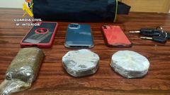 Droga incautada por la Guardia Civil de Fene