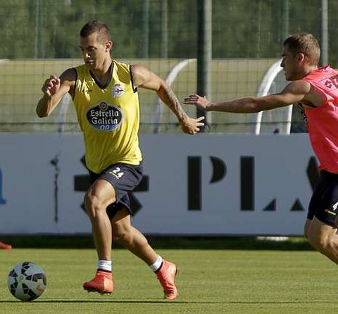 Fari�a, titular en las dos primeras jornadas, sufre molestias musculares en la cadera. 