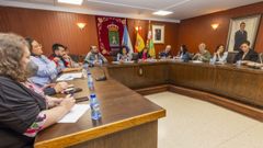 Imagen de archivo de un pleno en Cee