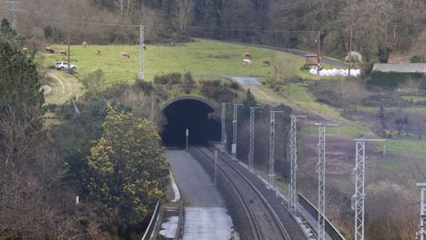V�a del tren del tramo Ourense-Monforte.