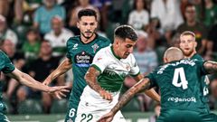 Bernal en una acci�n en el partido ante el Elche