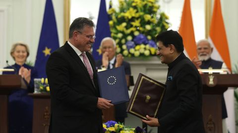 Firma del acuerdo de comercio entre la�Uni�n Europea e India