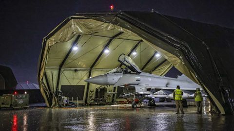 Aviones de la fuerza area britnica en la base de Chipre