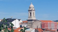 Imagen de la torre de la iglesia, de 42 metros de altura, ya rehabilitada