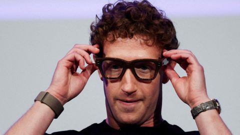 Mark Zuckerberg prueba unas Meta Ray-ban