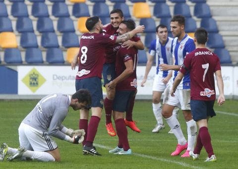Borjas y Carnero anotaron sus �ltimos goles frente al Izarra en Pasar�n hace cuatro semanas. 