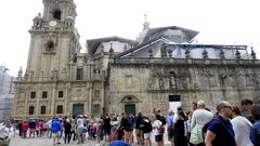 La catedral de Santiago,�en pleno proceso de restauraci�n, sigue abierta a los visitantes