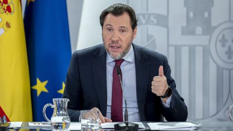 El ministro Puente, este martes tras el Consejo de Ministros.