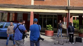 La Polic�a Nacional ha detenido a un hombre por la muerte de dos personas, un var�n y una mujer, en una vivienda de Oviedo