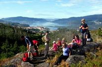 Monta�eros pontevedreses en una subida al monte de A Fracha, con magn�ficas vistas. 