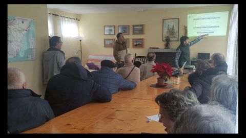 Sesi�n informativa celebrada recientemente en Corcubi�n