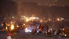 La playa de A Magdalena es la de mayor afluencia esa noche