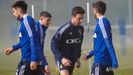 Borja Snchez, en el centro, durante un entrenamiento