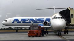 La aerolnea venezolana Avensa oper una de las rutas transocenicas de Santiago, la de Caracas, destino al que tambin vol Avensa.