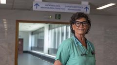 La doctora, en la entrada del �rea quir�rgica del�Hospital Cl�nico de Santiago