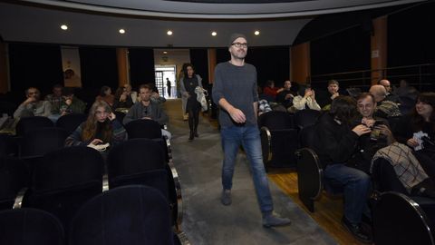 Proyecci�n en el Teatro Principal de Pontevedra de la pel�cula �Rotacismo�, de Ricardo Ruales Eguiguren