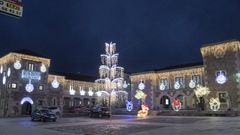 El alcalde quiso aprovechar el tir�n de Ferrero Rocher para atraer visitantes en Navidad