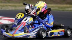 Las imgenes de una jornada esplndida de karting en el circuito de As Pontes