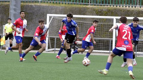 Imagen de archivo de un partido reciente del Arousa juvenil