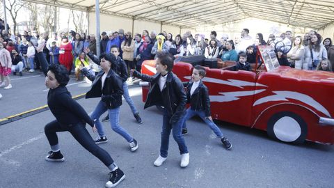 Fiesta de carnaval en Castro de Ribeiras de Lea. 