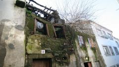 Betanzos. Ruinas en calle Cortador�a