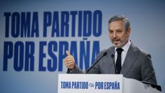 El vicesecretario de Hacienda, Vivienda e Infraestructuras del PP, Juan Bravo, durante una rueda de prensa en la sede del partido.