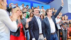 Pablo Casado y Feijoo entregan los carn�s a los nuevos afiliados