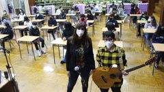 Martina y �ric durante la charla
