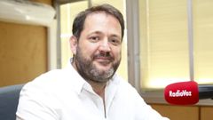 El regidor particip� en el espacio �Cita co Concello�, de RadioVoz