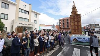 Segundo premio del concurso de tractores engalanados: <span lang= gl >«Torre de Hércules»</span>, de Óscar Rey