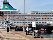 El crucero �Artania� fue uno de los que recal� en Ferrol durante el pasado ejercicio.