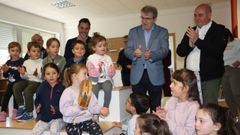 O delegado da Xunta en Ourense, Manuel Pardo, visitou o centro educativo