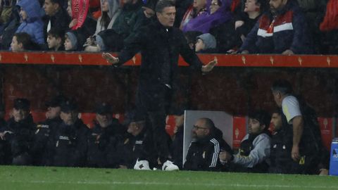 Derbi asturiano entre el Real Sporting de Gijon y el Real Oviedo en El Molin�n