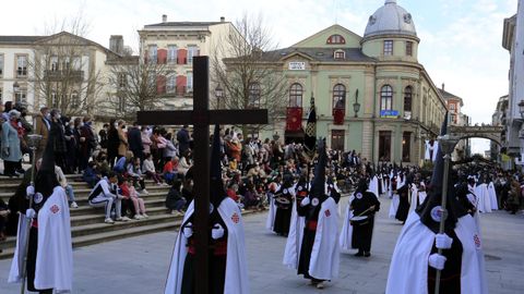 Procesin de la Virgen de los Dolores, organizada por la Cofrada del Desenclavo del Seor y de los Mayores Dolores de Mara Santsima.