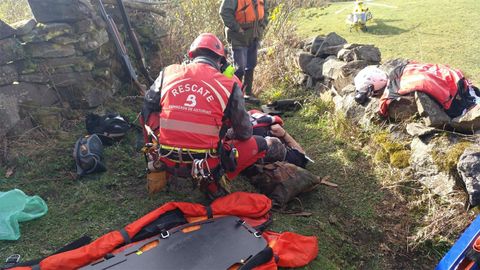 Rescatado un cazador herido en Aller