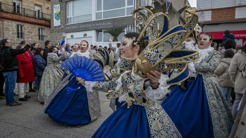 Gran concurso de disfraces y comparsas en Porto do Son