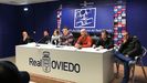 APARO Real Oviedo Javier Perez Campillo Horizontal.Los miembros de la junta, con Javier Perez en el centro, durante la Asamblea Extraordinaria de noviembre