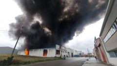 Incendio en una nave de Vilalba