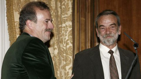 El periodista Ignacio Salas, junto a Manuel Campo Vidal, en una imagen de archivo