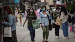 Las rebajas de verano dan el pistoletazo de salida en A Corua