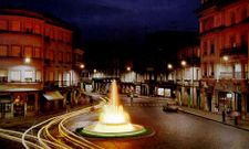 La fuente luminosa dise�ada por Buhigas est� grabada en la retina de varias generaciones. 