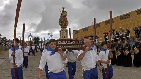 Procesi�n Virgen Guadalupe en Rianxo